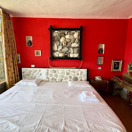 Hotel Vila "Oda E Miqve" Vlorë Eksteriør bilde
