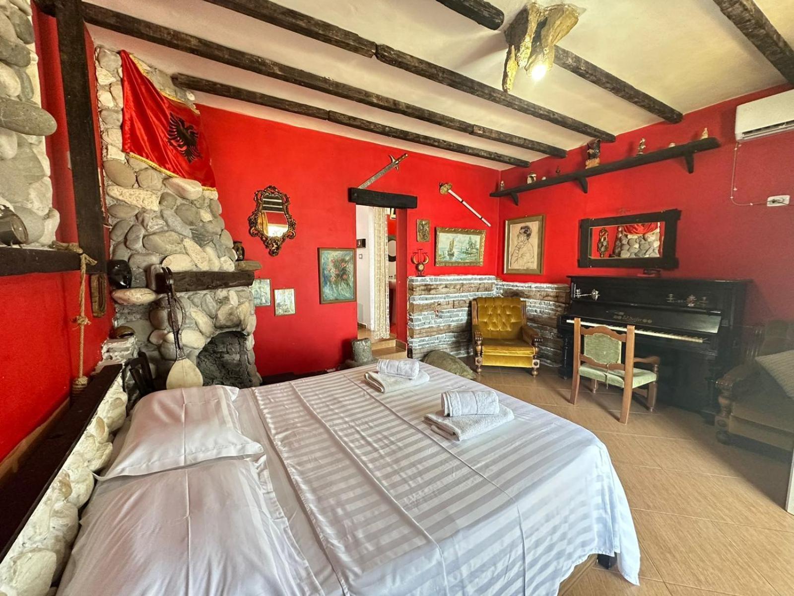 Hotel Vila "Oda E Miqve" Vlorë Eksteriør bilde