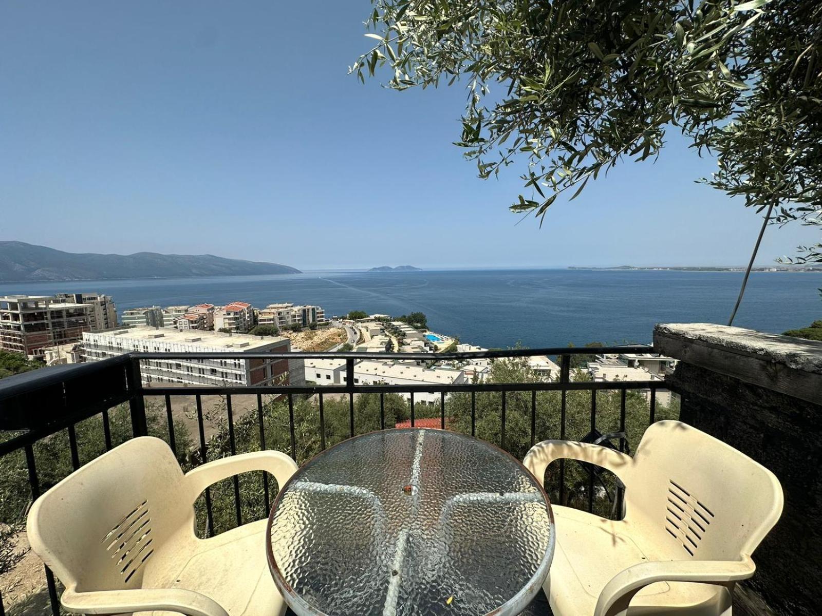 Hotel Vila "Oda E Miqve" Vlorë Eksteriør bilde