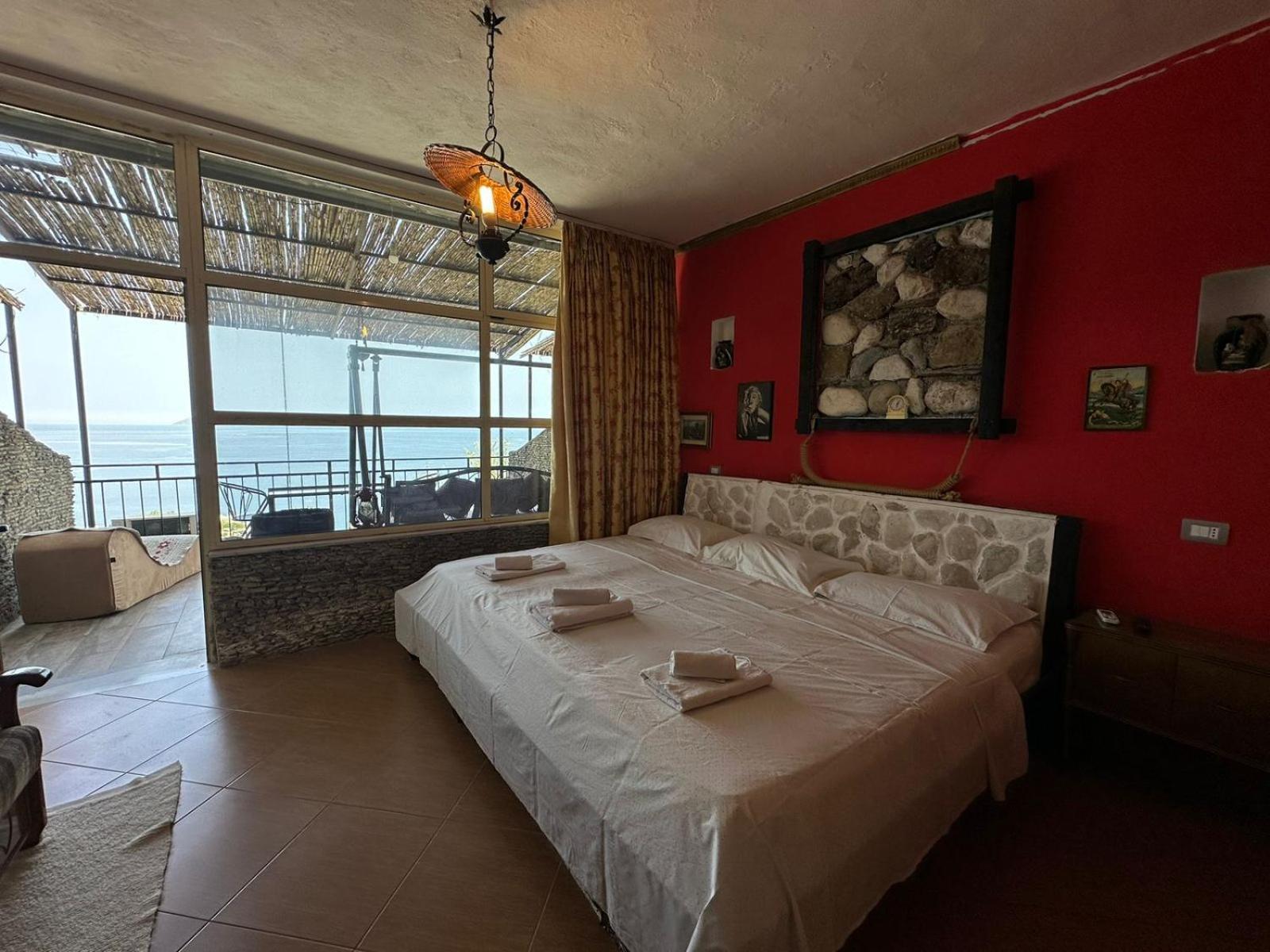 Hotel Vila "Oda E Miqve" Vlorë Eksteriør bilde