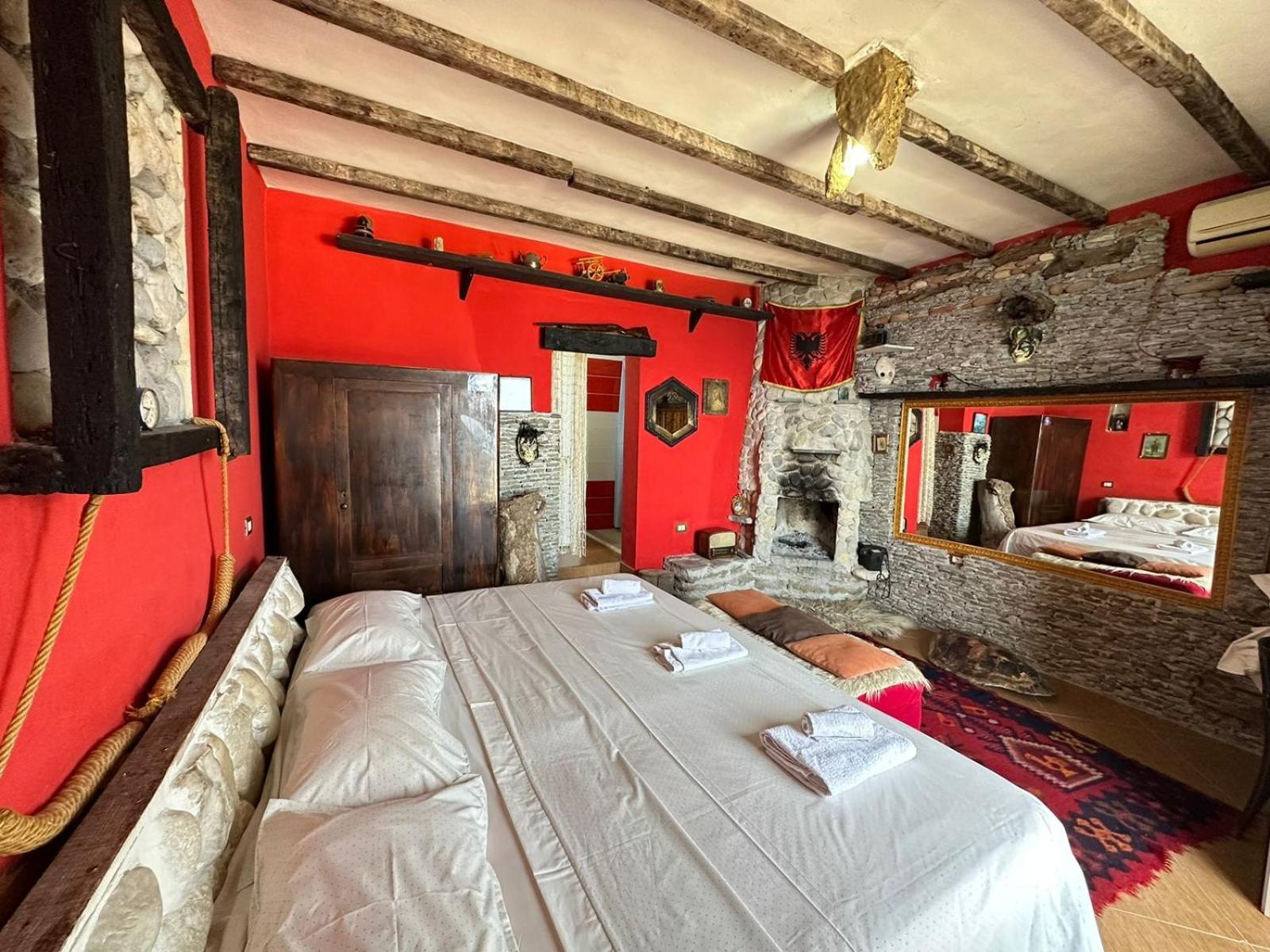 Hotel Vila "Oda E Miqve" Vlorë Eksteriør bilde