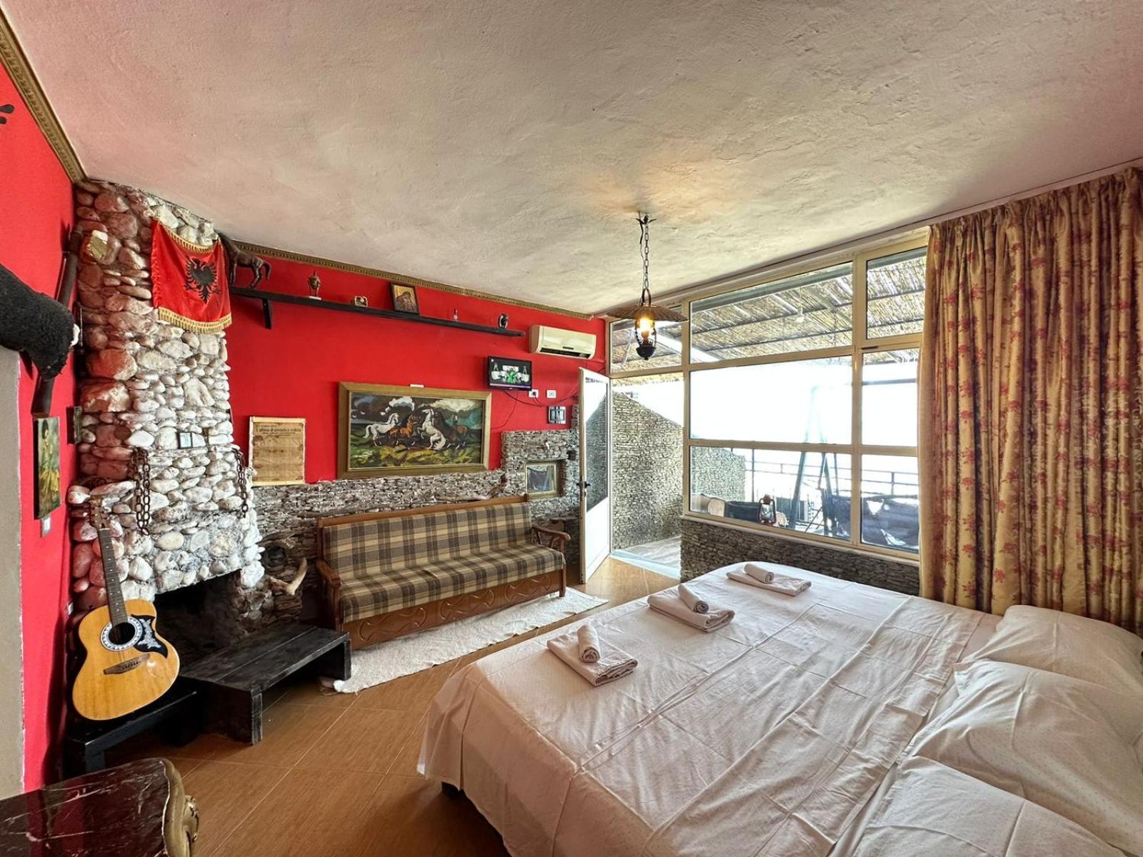 Hotel Vila "Oda E Miqve" Vlorë Eksteriør bilde