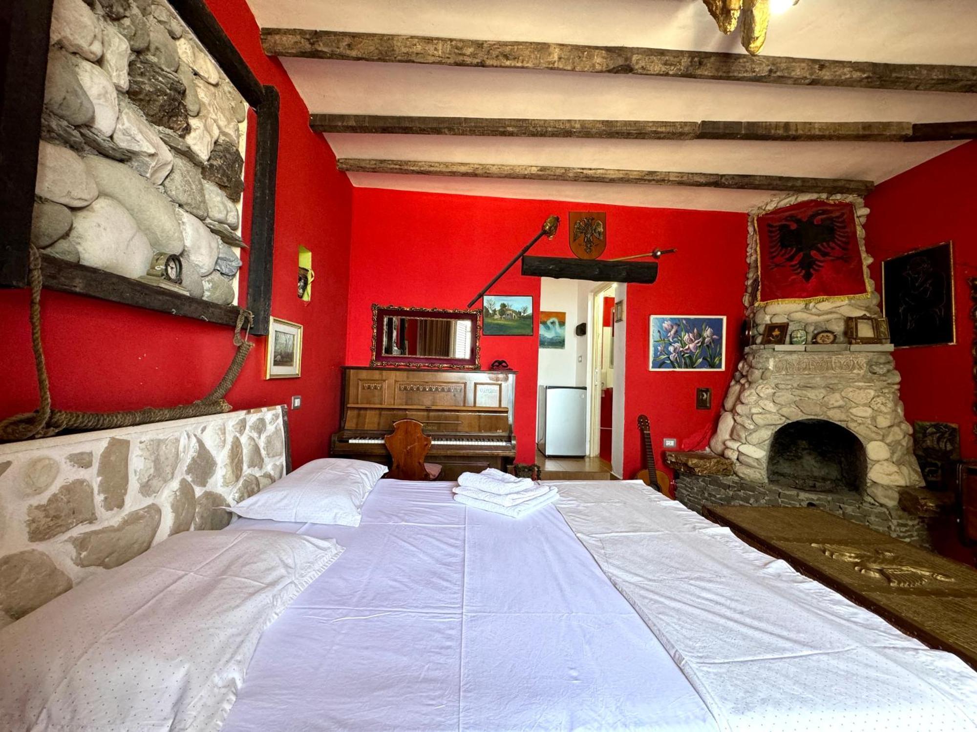 Hotel Vila "Oda E Miqve" Vlorë Eksteriør bilde