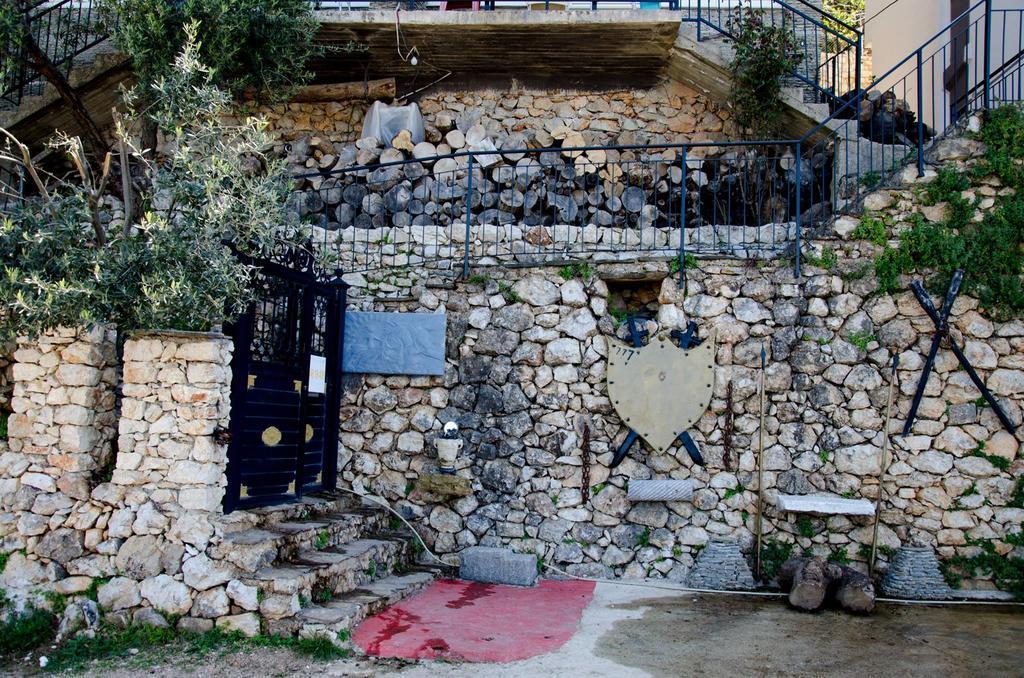 Hotel Vila "Oda E Miqve" Vlorë Eksteriør bilde